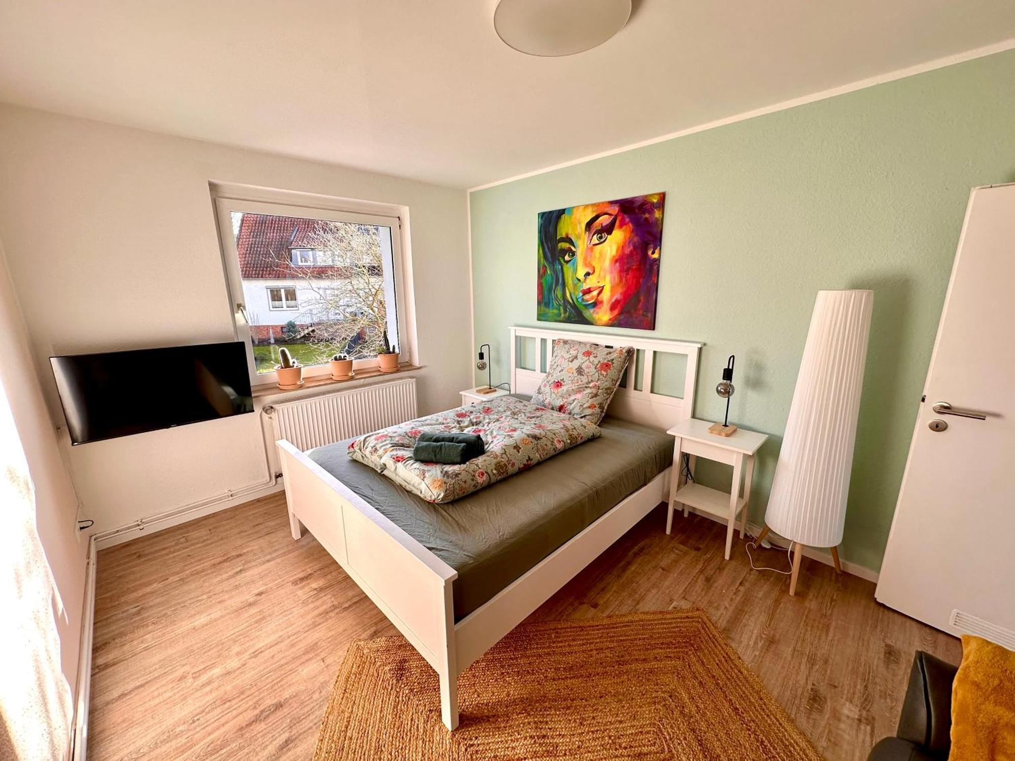Akram Appartement III - Ruhig, Stadtnah Хильдесхайм Экстерьер фото